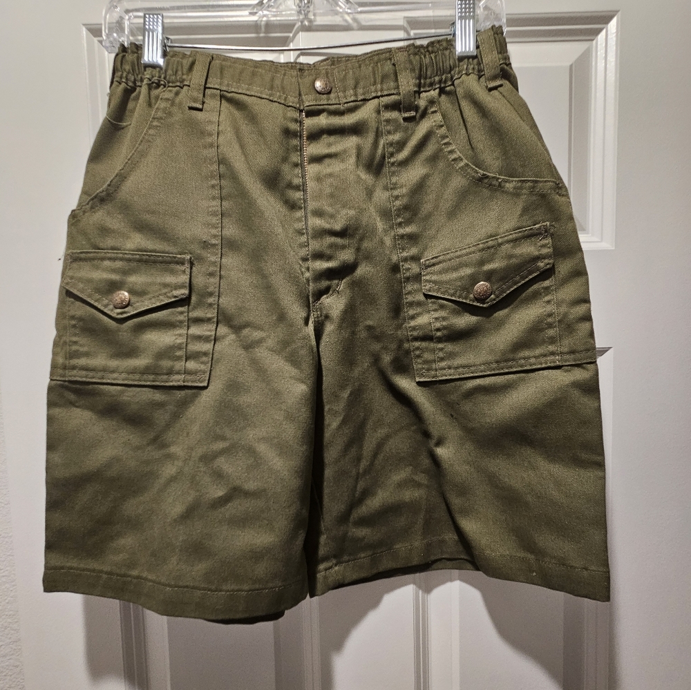 Boy scouts shorts size 16